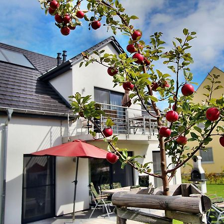Villa Huegel _ Og_Fewo Gohren-Lebbin Bagian luar foto